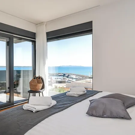 Port Luxury Penthouse * Привлака