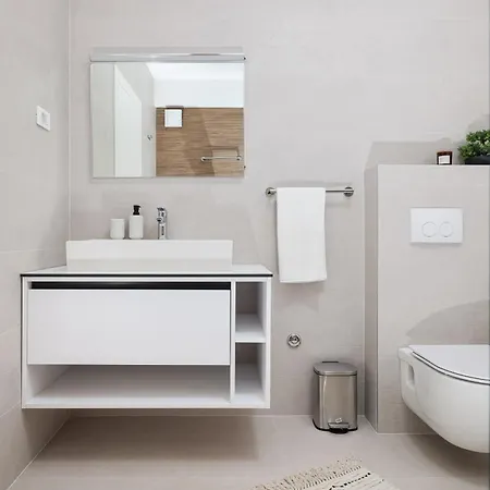 Port Luxury Penthouse Привлака