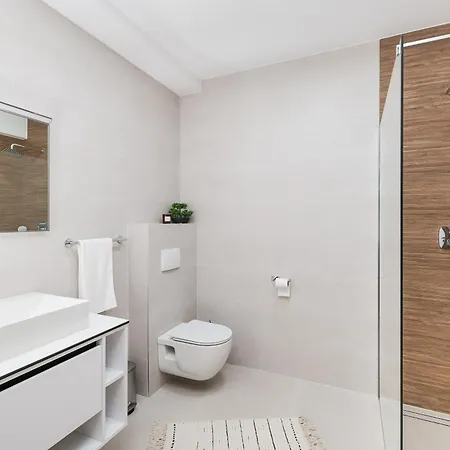 Port Luxury Penthouse Апартаменты