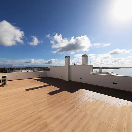 Port Luxury Penthouse *